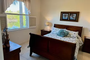 1801 Auburn Lakes Cir, Venice, FL 34292 - Photo 13