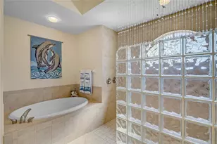 4350 Natale Dr, Venice, FL 34293 - Photo 19