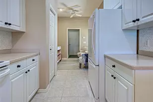 1965 San Silvestro Dr, Venice, FL 34285 - Photo 11