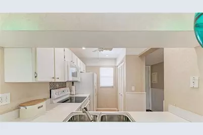 408 Cerromar Circle #335, Venice, FL 34293 - Photo 7