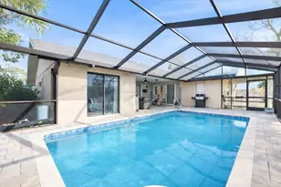 1627 Del Monte Ct, Venice, FL 34293 - Photo 3