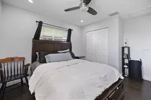 1627 Del Monte Ct, Venice, FL 34293 - Photo 27