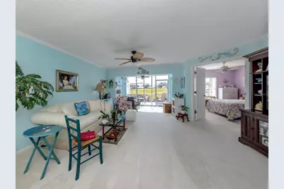 818 Wexford Boulevard #818, Venice, FL 34293 - Photo 5