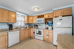 896 S Venice Blvd, Venice, FL 34293 - Photo 15