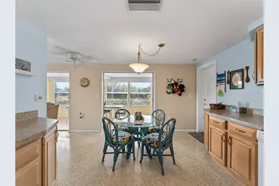 896 S Venice Boulevard, Venice, FL 34293 - Photo 17