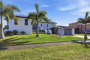 217 Bangsberg Rd SE, Port Charlotte, FL 33952 - Photo 15