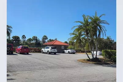 6201-6205 Draw Lane, Sarasota, FL 34238 - Photo 19