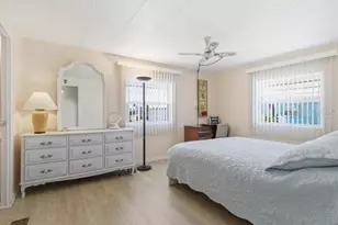 499 Longwood Dr, Venice, FL 34285 - Photo 15