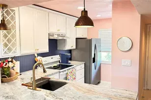 433 Cerromar Ln, Venice, FL 34293 - Photo 11