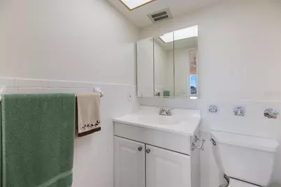 649 Tamiami Trail S #301, Venice, FL 34285 - Photo 17