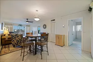 649 Tamiami Trail S, Venice, FL 34285 - Photo 7