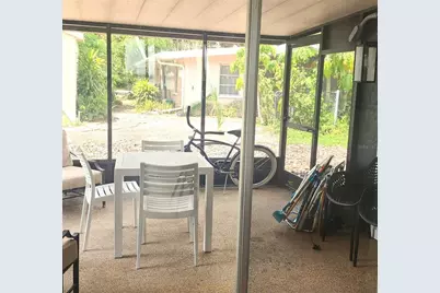 4090 Pelican Shores Circle, Englewood, FL 34223 - Photo 9