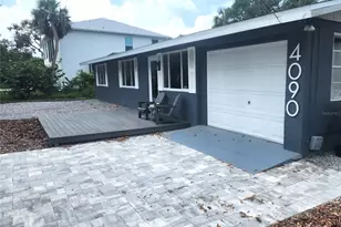 4090 Pelican Shores Cir, Englewood, FL 34223 - Photo 3