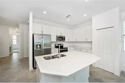 12180 Wellen Golf Street #301, Venice, FL 34293 - Photo 9