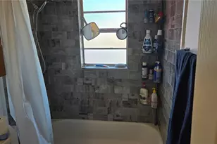 5723 12th St E, Bradenton, FL 34203 - Photo 17