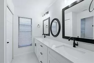 3978 Helene St, Sarasota, FL 34233 - Photo 25