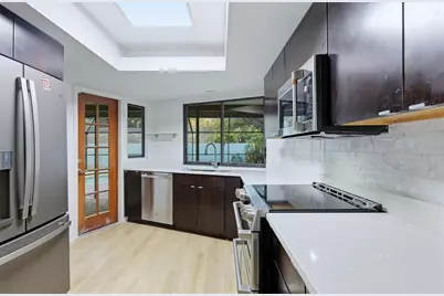 3978 Helene Street, Sarasota, FL 34233 - Photo 15