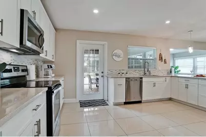 1109 De Narvaez Avenue, Bradenton, FL 34209 - Photo 11