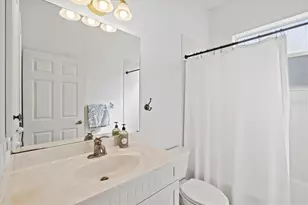 121 Amora Ave, Venice, FL 34285 - Photo 33