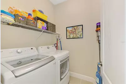 11452 Okaloosa Drive, Venice, FL 34293 - Photo 31