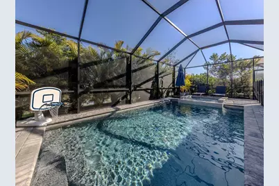 11450 Burgundy Drive, Venice, FL 34293 - Photo 3