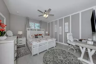 11450 Burgundy Dr, Venice, FL 34293 - Photo 15