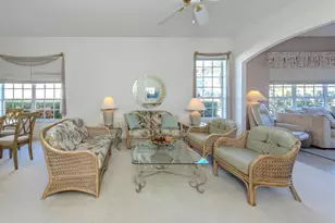 812 Montrose Dr, Venice, FL 34293 - Photo 9