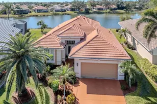 733 Silk Oak Dr, Venice, FL 34293 - Photo 1