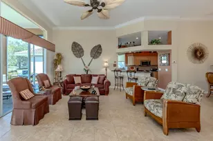 733 Silk Oak Dr, Venice, FL 34293 - Photo 7