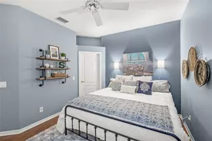 805 Derbyshire Dr, Venice, FL 34285 - Photo 25