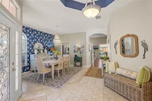 805 Derbyshire Dr, Venice, FL 34285 - Photo 5