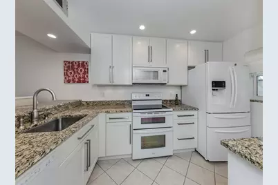 435 Cerromar Lane #326, Venice, FL 34293 - Photo 3