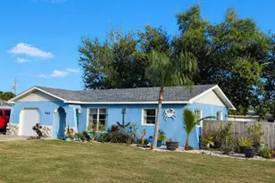 441 Coronado Rd, Venice, FL 34293 - Photo 1