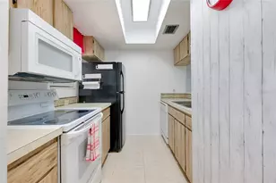 1999 Kings Hwy, Punta Gorda, FL 33980 - Photo 15