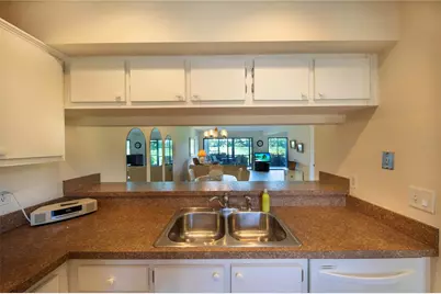 696 Bird Bay Drive W #138, Venice, FL 34285 - Photo 9