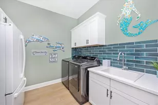 18805 Valleta Ave, Venice, FL 34293 - Photo 21