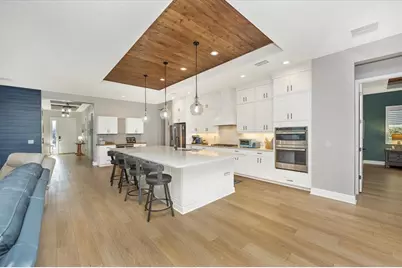 18805 Valleta Avenue, Venice, FL 34293 - Photo 5