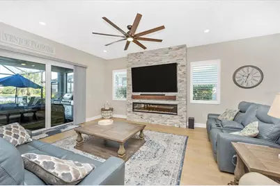 18805 Valleta Avenue, Venice, FL 34293 - Photo 15