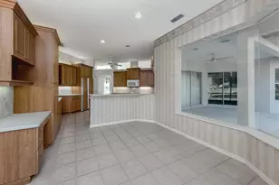 2139 Calusa Lakes Blvd, Nokomis, FL 34275 - Photo 15