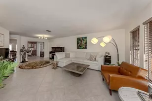 317 Monet Dr, Nokomis, FL 34275 - Photo 3