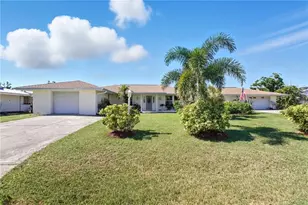 133 Peckham St SE, Port Charlotte, FL 33952 - Photo 9