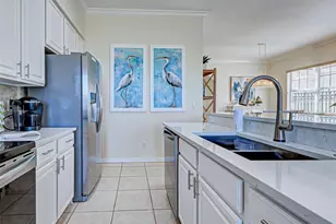 1204 Ravinia Cir, Venice, FL 34292 - Photo 21