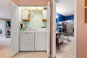 110 Pine Hollow Dr, Englewood, FL 34223 - Photo 31