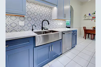 251 Vista Del Lago Way, Venice, FL 34292 - Photo 21