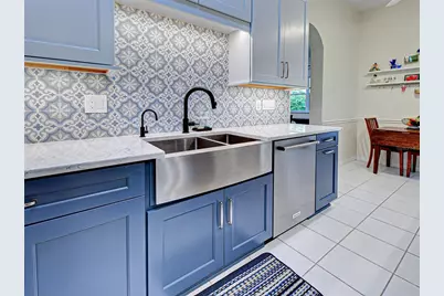 251 Vista Del Lago Way, Venice, FL 34292 - Photo 27