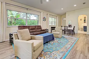 251 Vista Del Lago Way, Venice, FL 34292 - Photo 15