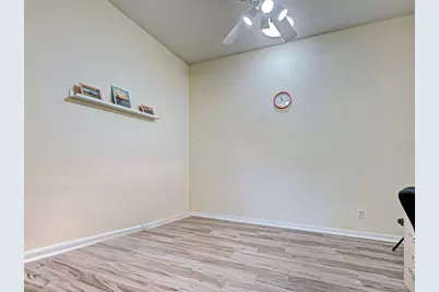 251 Vista Del Lago Way, Venice, FL 34292 - Photo 33