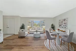 950 Oxford Dr, Englewood, FL 34223 - Photo 13