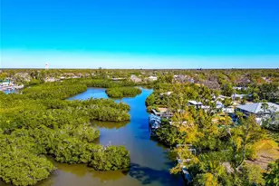 950 Oxford Dr, Englewood, FL 34223 - Photo 43