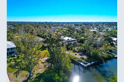 950 Oxford Drive, Englewood, FL 34223 - Photo 7